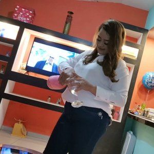 Meet your Posher, Leidy